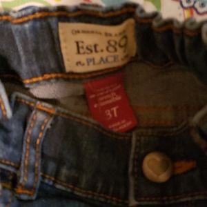 Childrens place size 3t jeans
